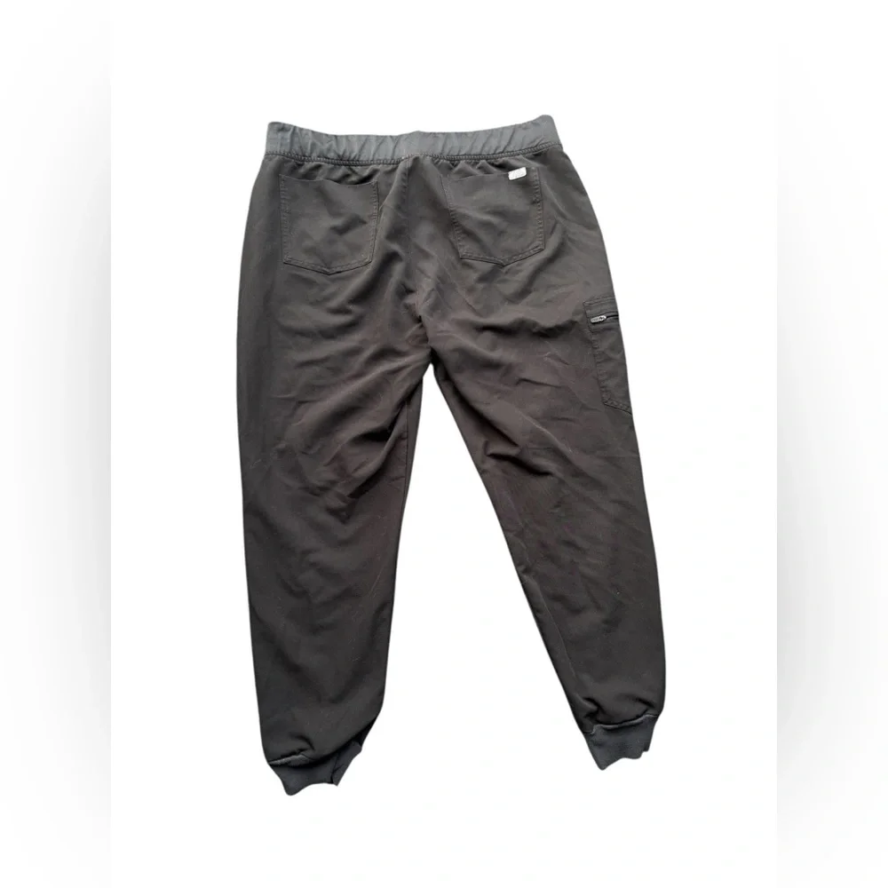 ✨Figs Black casual joggers with pockets✨